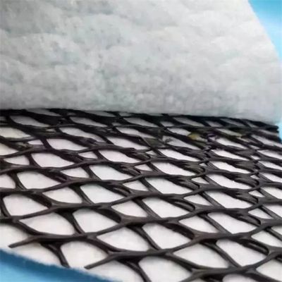 2m-4m 幅 Hdpe 3D トリプラナー複合排水網 総プロジェクトソリューション