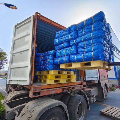 コーティングされたPEタール 防水 軽量 屋根カバー 青いポリエチレンタール PEシート