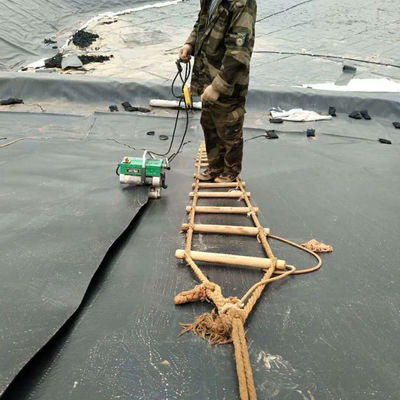防紫外線 HDPE 池面 1mm 長さ 50-200m ごみ区分 0.7mm 防水地膜
