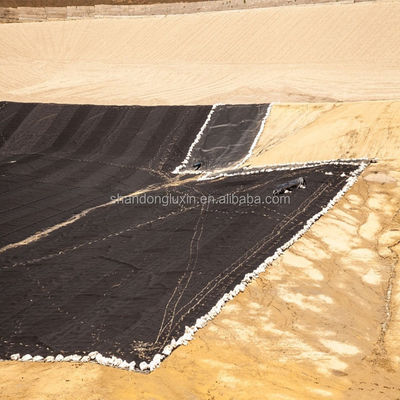 ダブルスムーズ表面 60 Mil 食品グレード EPDM ゴム池池シート レイナー 地膜