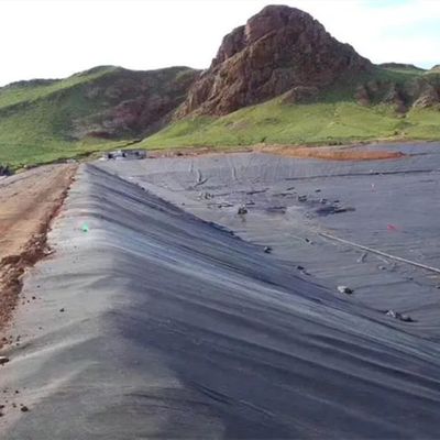 ブラック・グロシー・ジオメムラン 1.5mm/2.0mm HDPE リーナー
