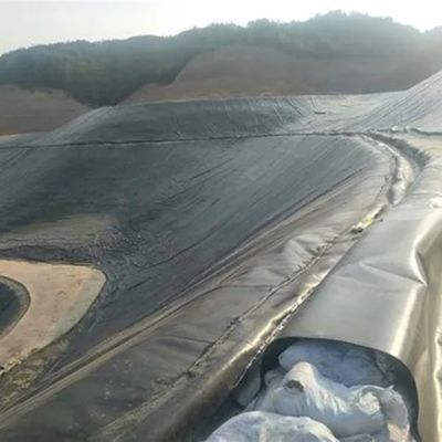 腐食に耐える二重滑らかな表面 0.5mm HDPE 地膜