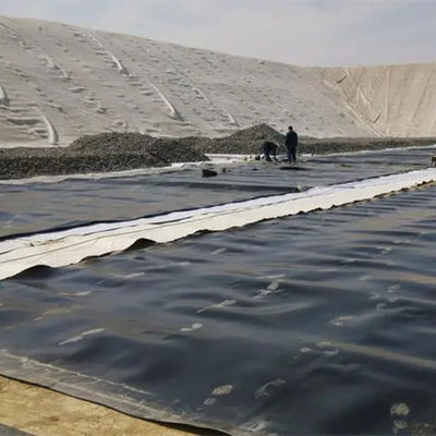 魚飼育 池内膜 HDPE 地膜 表面は白く光り 素材は未使用
