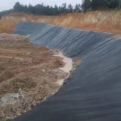 オンライン技術サポート HDPE LDPE LLDPE 水不気 池内装水排水膜 土工製品