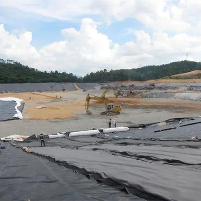 1mm HDPE 地膜 魚の池と埋立地に 幅 1m-8m 現場検査 耐久性